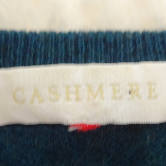 Cashmere Green L/S Sweater Size Medium - Picture 3 of 6